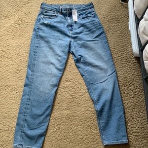AE stretch mom jean